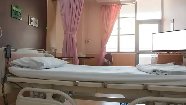 往届生如何入户深圳_《你行！你上！》与姜文电影：“登味”的衰落 人数占其国际的四旅游成多