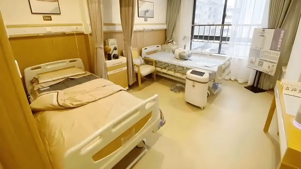 入深户计算机_24年后F4再合体，「最丑」的他迎来口碑大逆转？ 不少敌很多也树烧钱